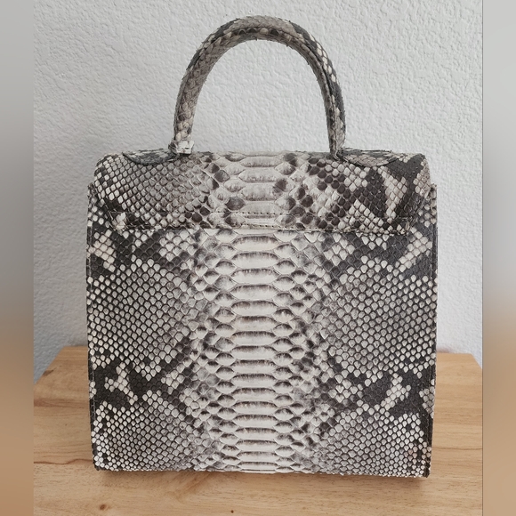 The Pelle collection 100% Python leather - Picture 3 of 7